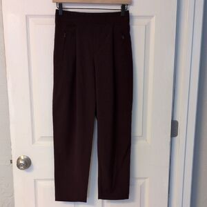 GAP Women's Cranberry Ankle Pants